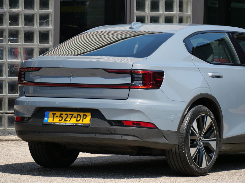 46097792-20.jpg