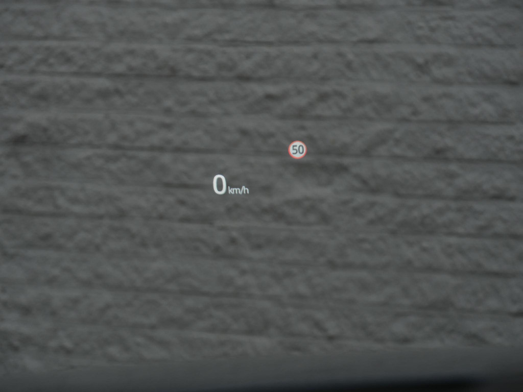 48328717-15.jpg