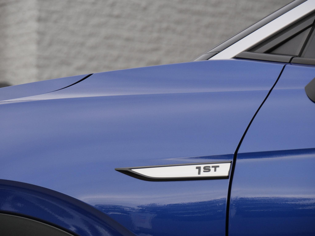 48396274-29.jpg